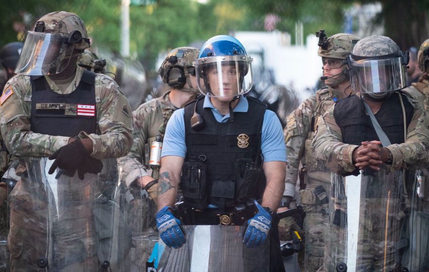 El despliegue de la Guardia Nacional en Washington ordenado por Trump costó más de 18 millones