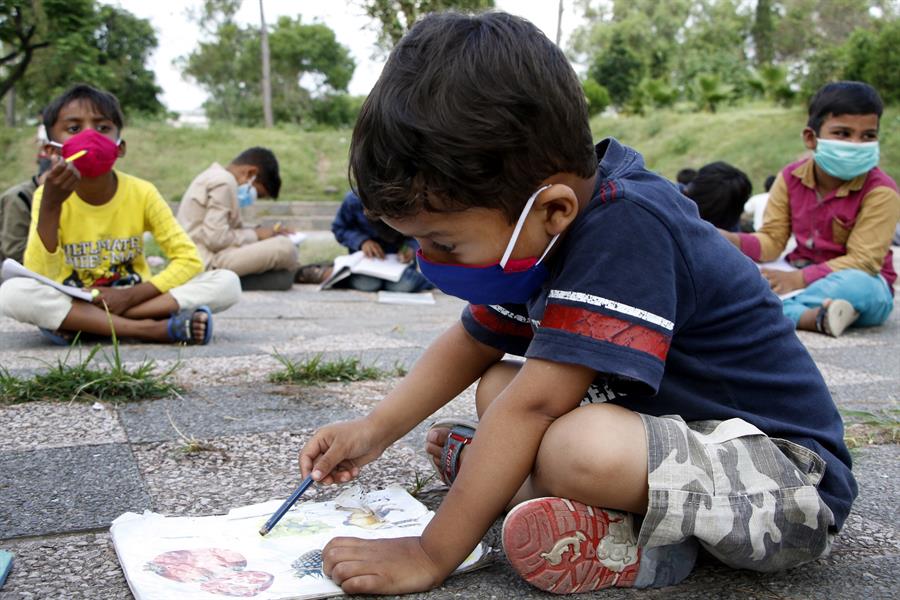 ¿Cómo lograr una educación a distancia de calidad?