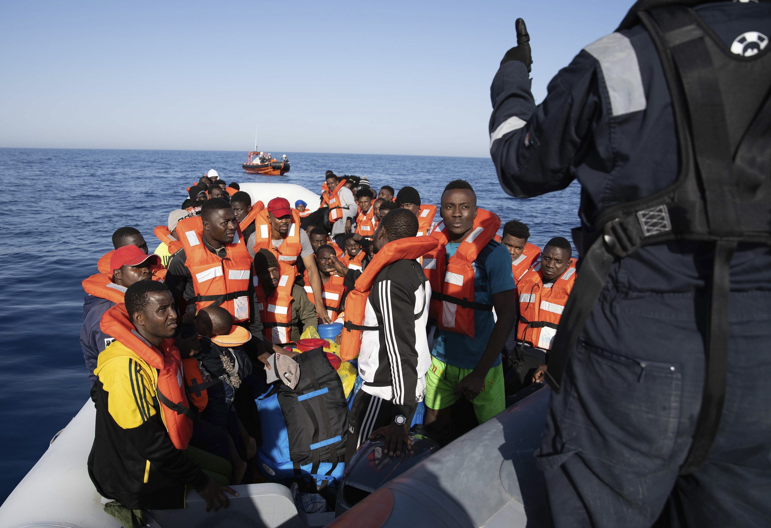 Devuelven a Libia a una migrante tras dar a luz en una patera