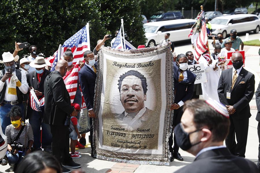 En fotos: Así fue el funeral de Rayshard Brooks