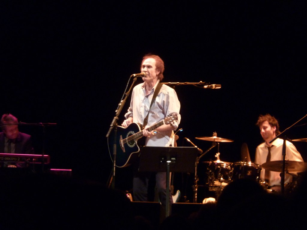 The Kinks celebra 50 aniversario de canción Lola con versión remasterizada