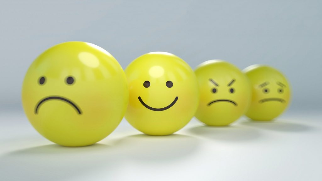 ¿Te sientes más feliz hoy? ¡Entonces el Yellow Day sí existe!