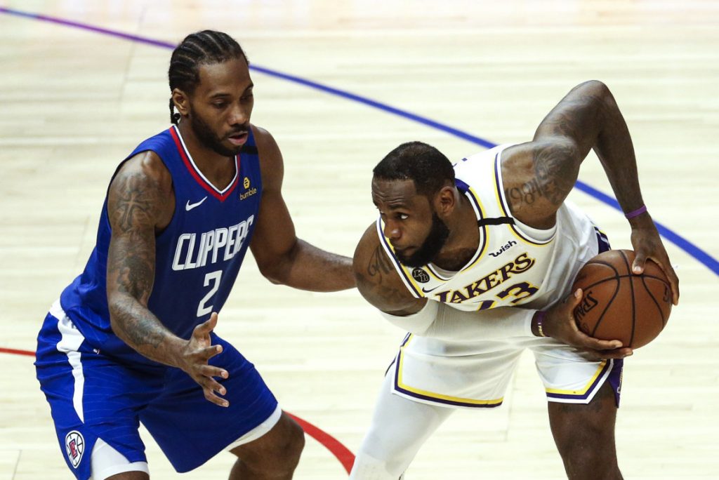 Arrancan entrenamientos de la NBA en "burbuja" de Orlando