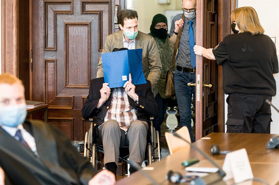 Exnazi que ayudó a matar a 5.232 personas cumplirá condena en libertad
