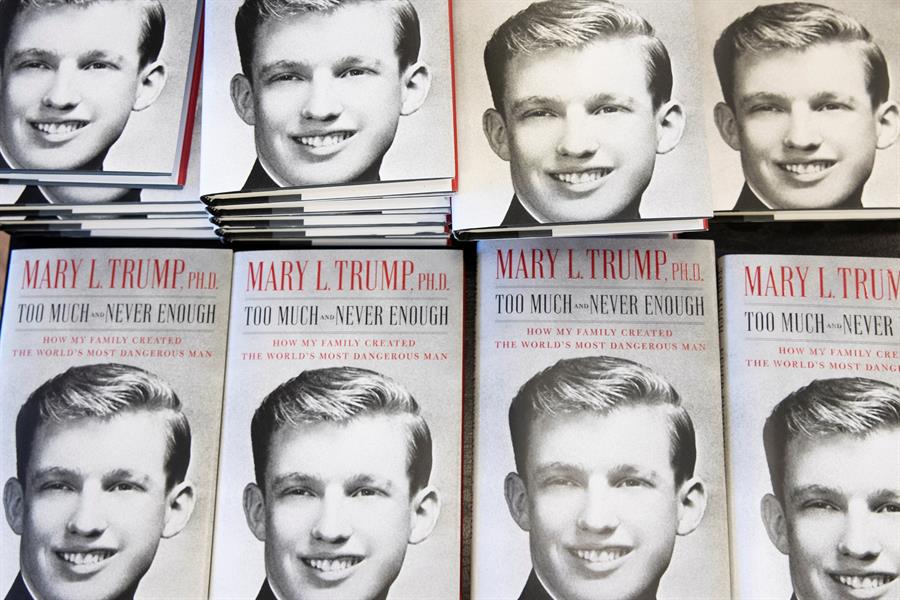 Juez permite a la sobrina de Trump promocionar libro sobre el presidente