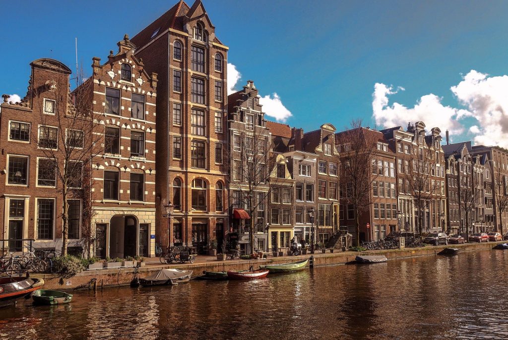 Holanda dejará de poner el sexo en documentos de identidad