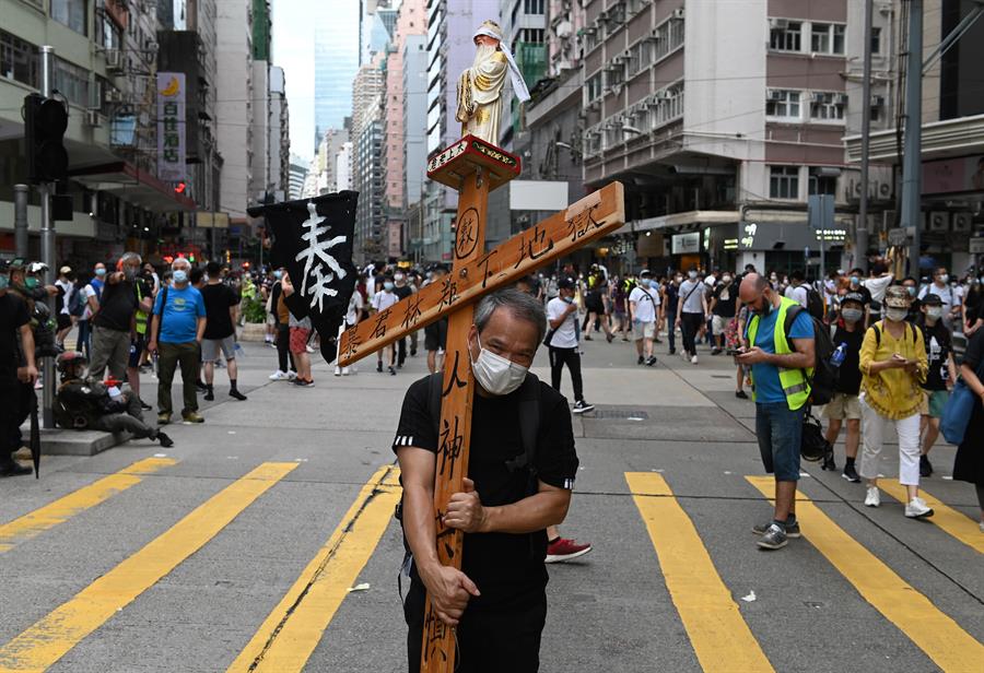 Ley de seguridad en Hong Kong se estrena con protestas y arrestos