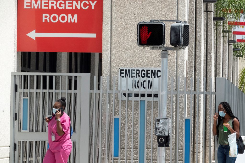 Hospitalizaciones en Miami-Dade aumentaron un 76 %