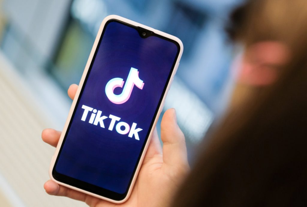 ¿Control de TikTok en manos de inversores de EEUU?