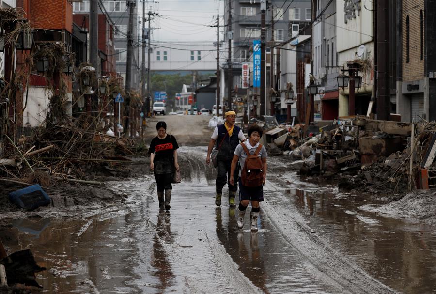 Decenas de muertos en Japón y China debido a las lluvias