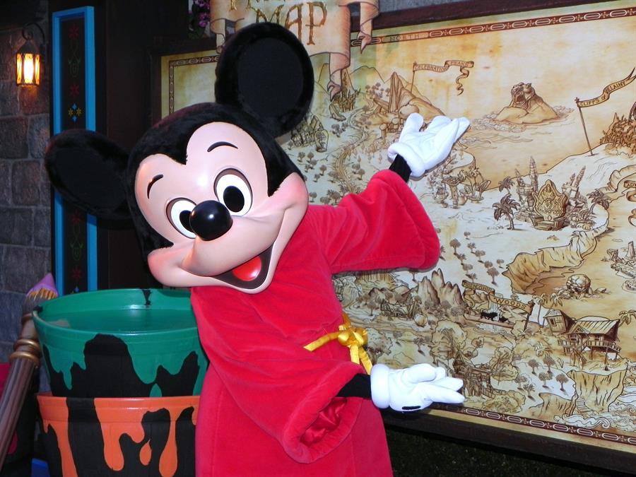 Disney abre su casa en Orlando a pesar de la amenaza de la COVID-19