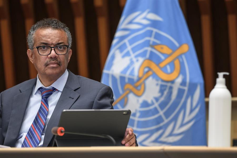 OMS cede a EEUU y crea comisión para revisar su lucha contra la COVID-19