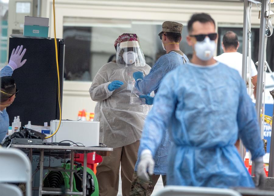 Florida superó la barrera de las 11.000 muertes por la COVID-19