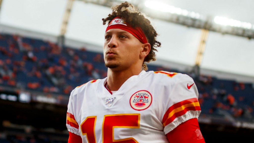 Patrick Mahomes y Chiefs pactan extensión de contrato