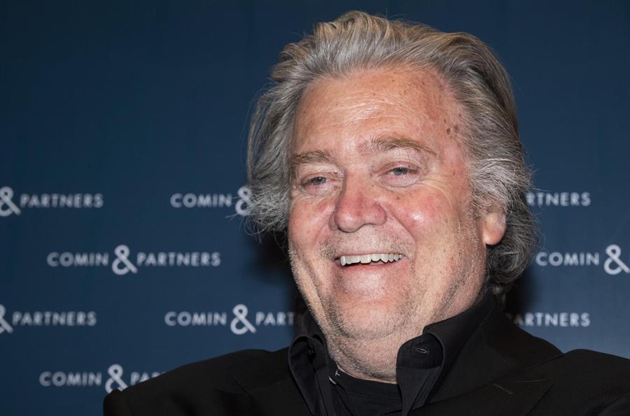 Detuvieron a Steve Bannon por fraude relacionado con el muro de Trump