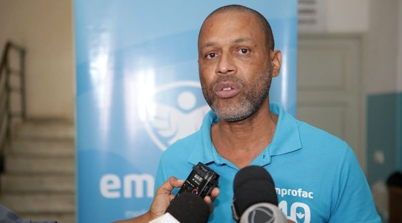 Cesan a emisario de Cabo Verde que viajó a Venezuela
