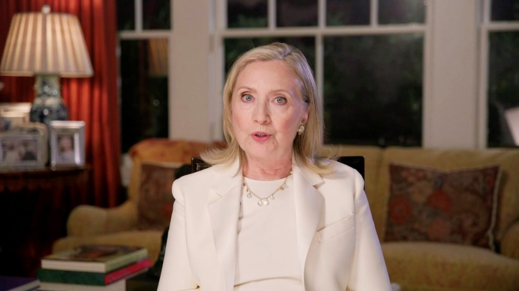 Hillary Clinton: Biden no debería ceder en las elecciones