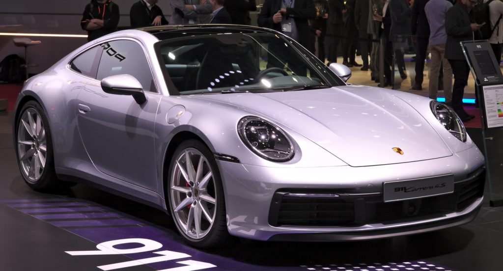Porsche investiga posible manipulación interna de los autos