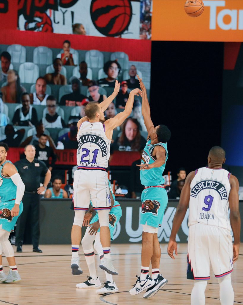 Raptors vuelven al camino ganador con triunfo ante Grizzlies