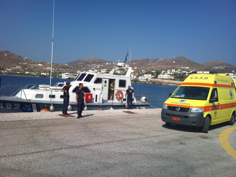 Guardacostas griegos rescatan a 70 migrantes cerca de Creta