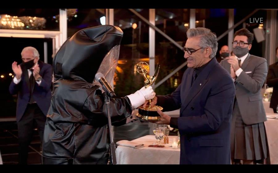 Schitt's Creek hizo historia en los premios Emmy