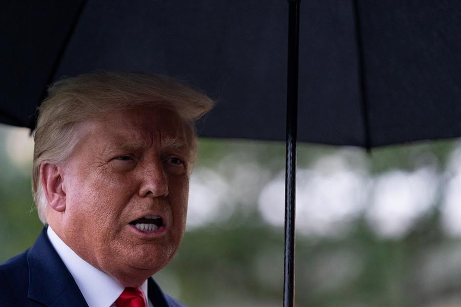 Entérate por qué Trump busca promover una "educación patriótica"