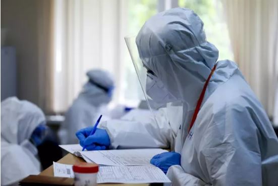 Rusia pone en circulación el primer lote de su vacuna contra el coronavirus