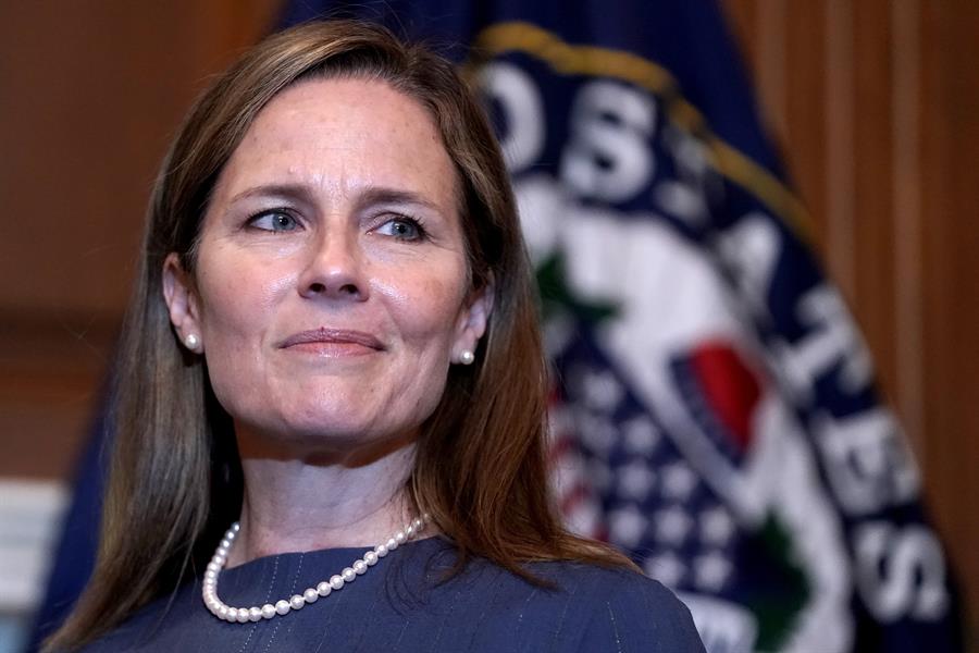 El Senado votará la confirmación de la candidatura de Barrett al Supremo