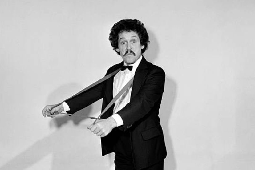 Murió el comediante Bobby Ball tras dar positivo al COVID-19