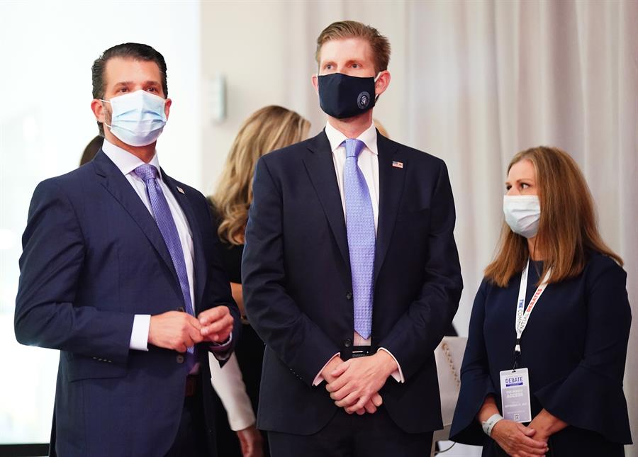 Eric Trump testifica ante la Fiscalía por una investigación sobre fraude