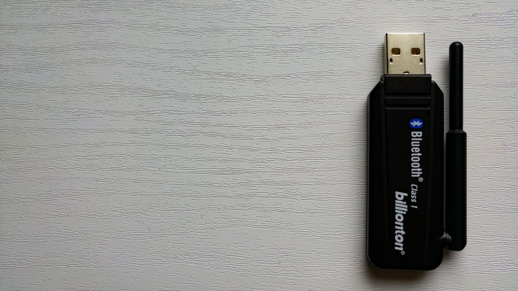 BleedingTooth, el fallo en Linux que permite ejecutar código sin permiso con Bluetooth