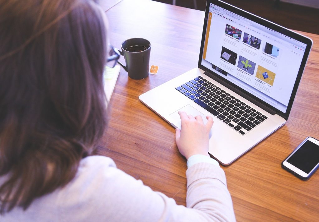 ¡Tesoro en línea! Más de 2 millones de las publicaciones más antiguas de Internet a tu alcance