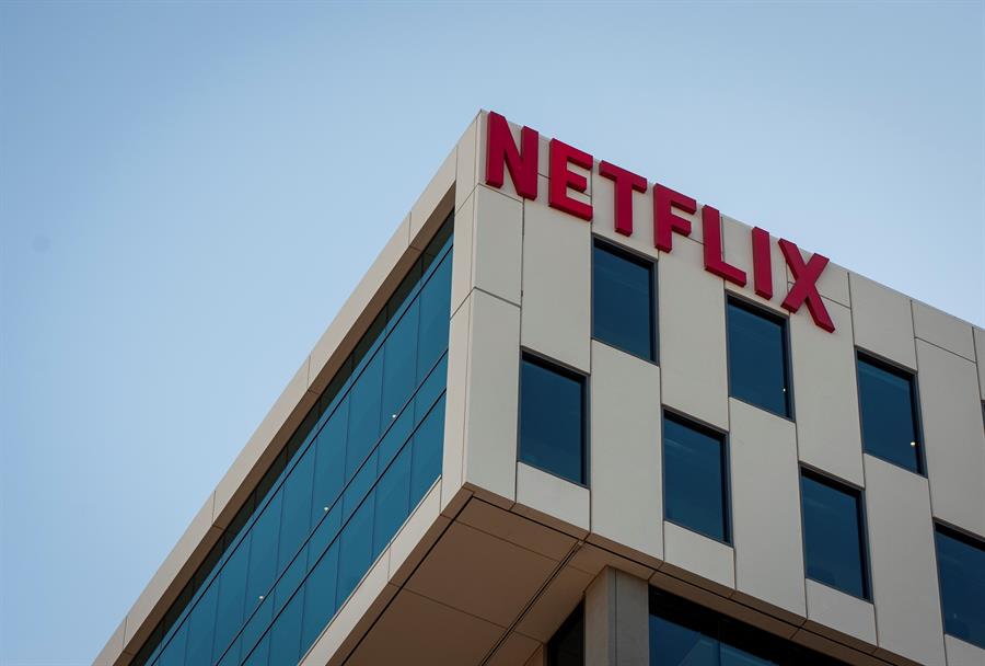 Otra que sucumbe ante la COVID-19: Netflix canceló GLOW y así reaccionaron sus protagonistas