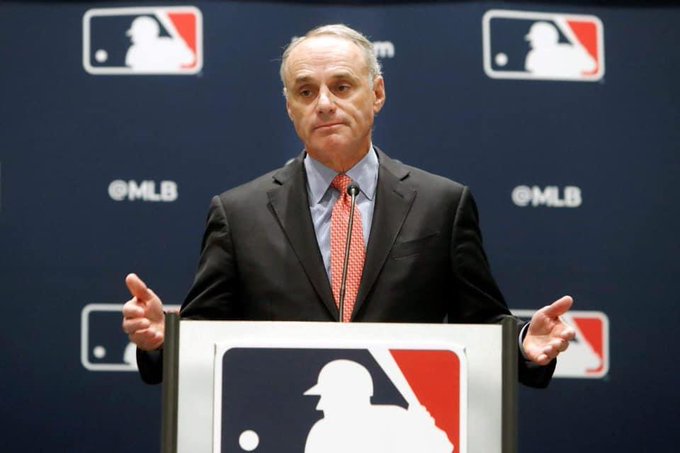 Esto dice la carta abierta del comisionado de la MLB dirigida a los fanáticos