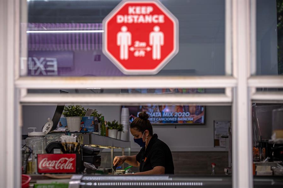 Una enfermera demandó a un médico de Miami por contagiarla con COVID-19 "deliberadamente"
