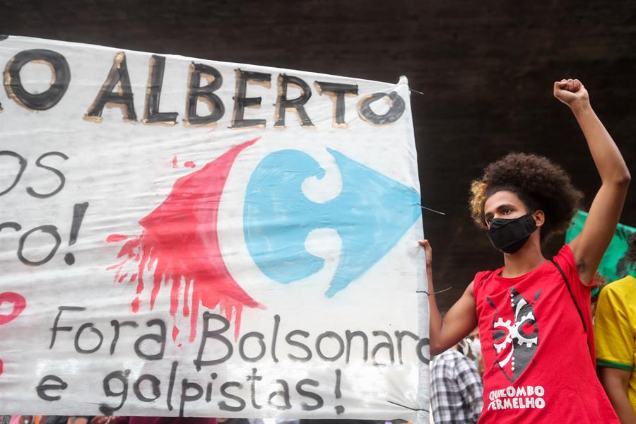 Revientan protestas en Brasil por brutal asesinato comparado con el de George Floyd