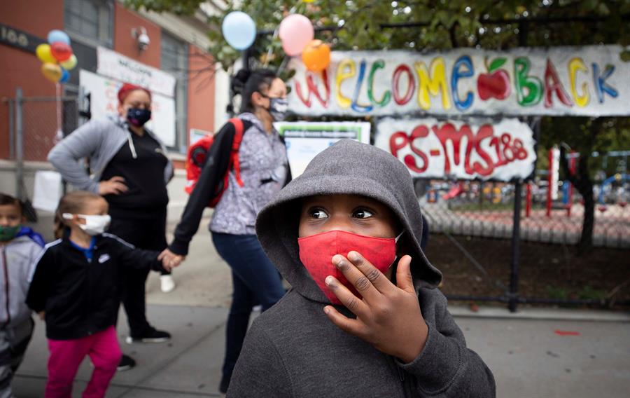 EEUU supera los 231.400 muertos por COVID-19 y 9,28 millones de casos