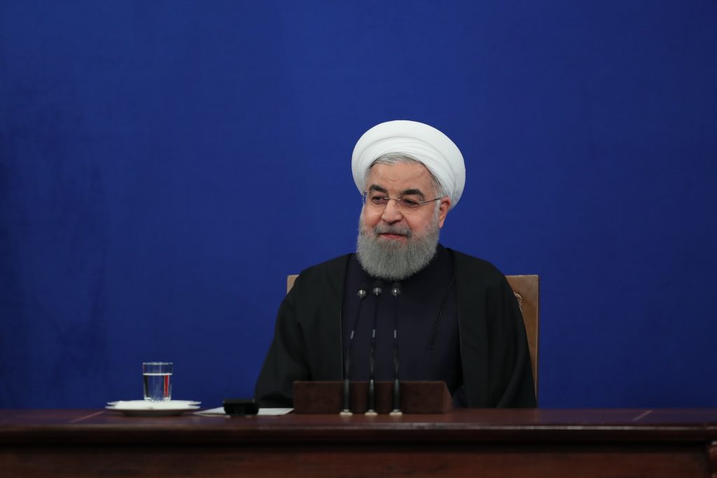 Rohani dijo que la "era de intimidación" de Trump llegó a su fin y acabará "en la papelera de la historia"