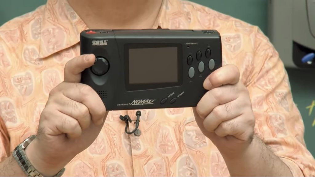 Sega muestra el prototipo de Nomad, su consola híbrida lanzada en 1995