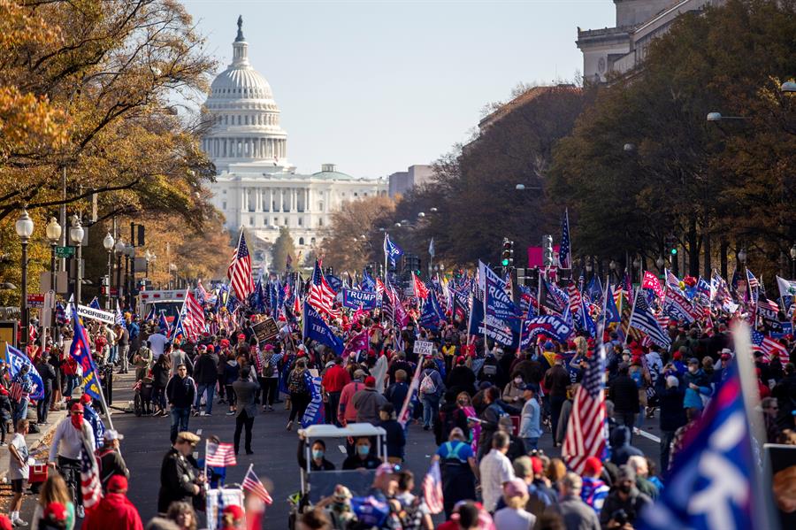 Seguidores de Trump en Washington "hicieron América grande de nuevo"