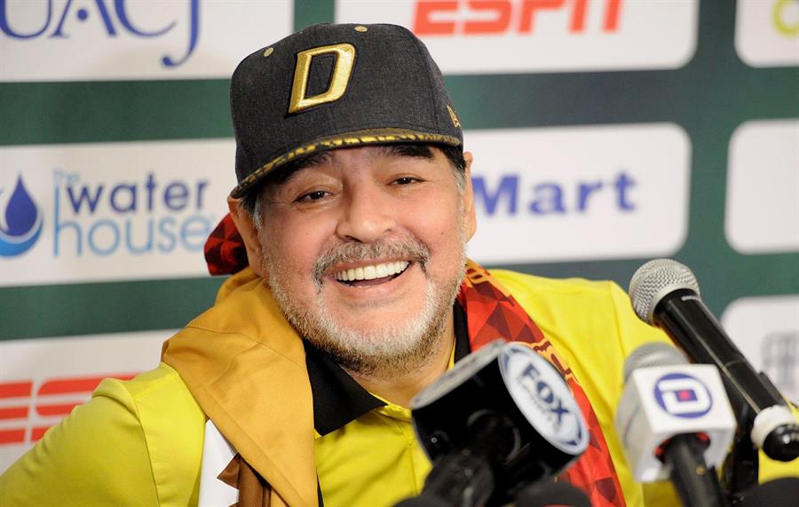 Proponen usar la imagen de Maradona en los billetes de 1.000 pesos