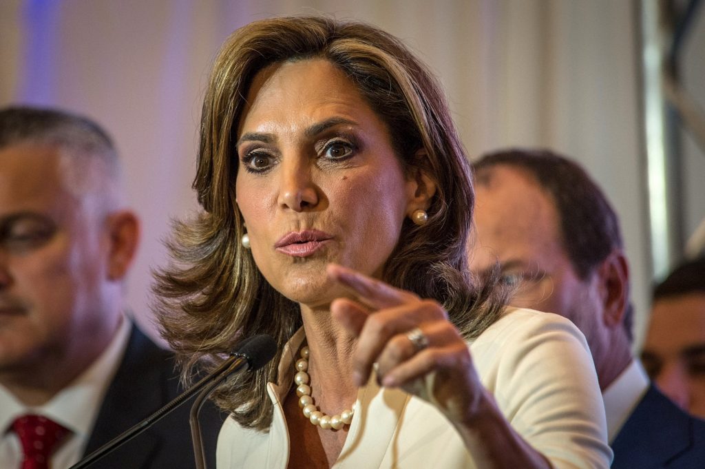 La congresista María Elvira Salazar tiene COVID-19 y se perderá el juramento de su cargo