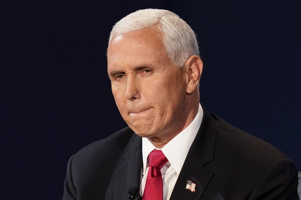 Pence recibirá el viernes la vacuna contra la COVID-19