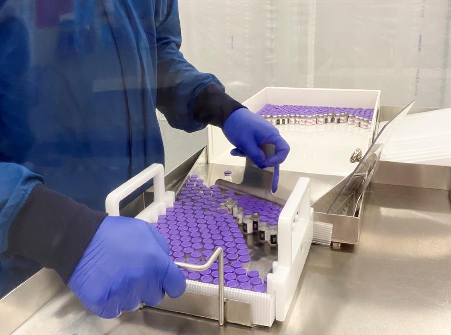 El maratón continúa: Pfizer y BioNtech solicitaron autorización para distribuir su vacuna en la UE