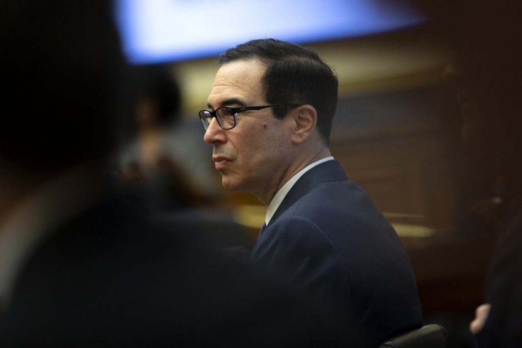 Mnuchin anunció el inicio del envío de ayuda directa a ciudadanos de EEUU