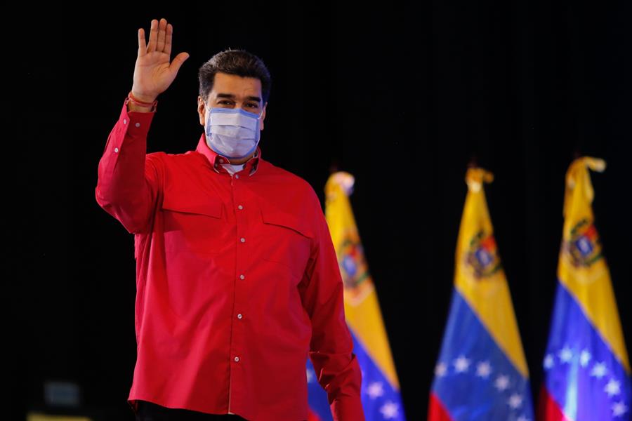 Maduro denuncia que derecha de España respalda planes contra Venezuela