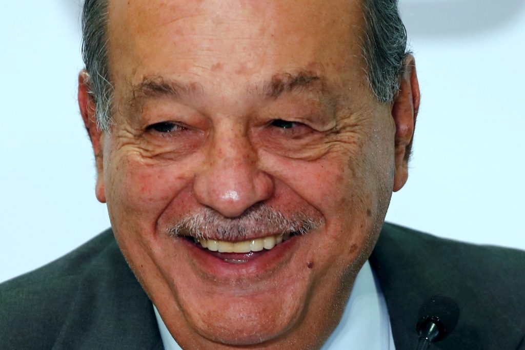 El magnate mexicano Carlos Slim padece de COVID-19