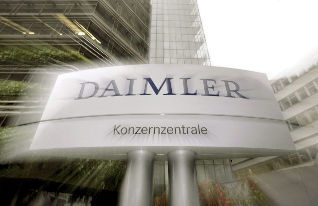 Hallan coronavirus en fábrica de Daimler en China