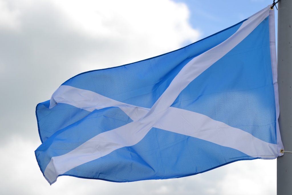 Escocia e Irlanda del Norte quieren consultas de separación, según sondeo