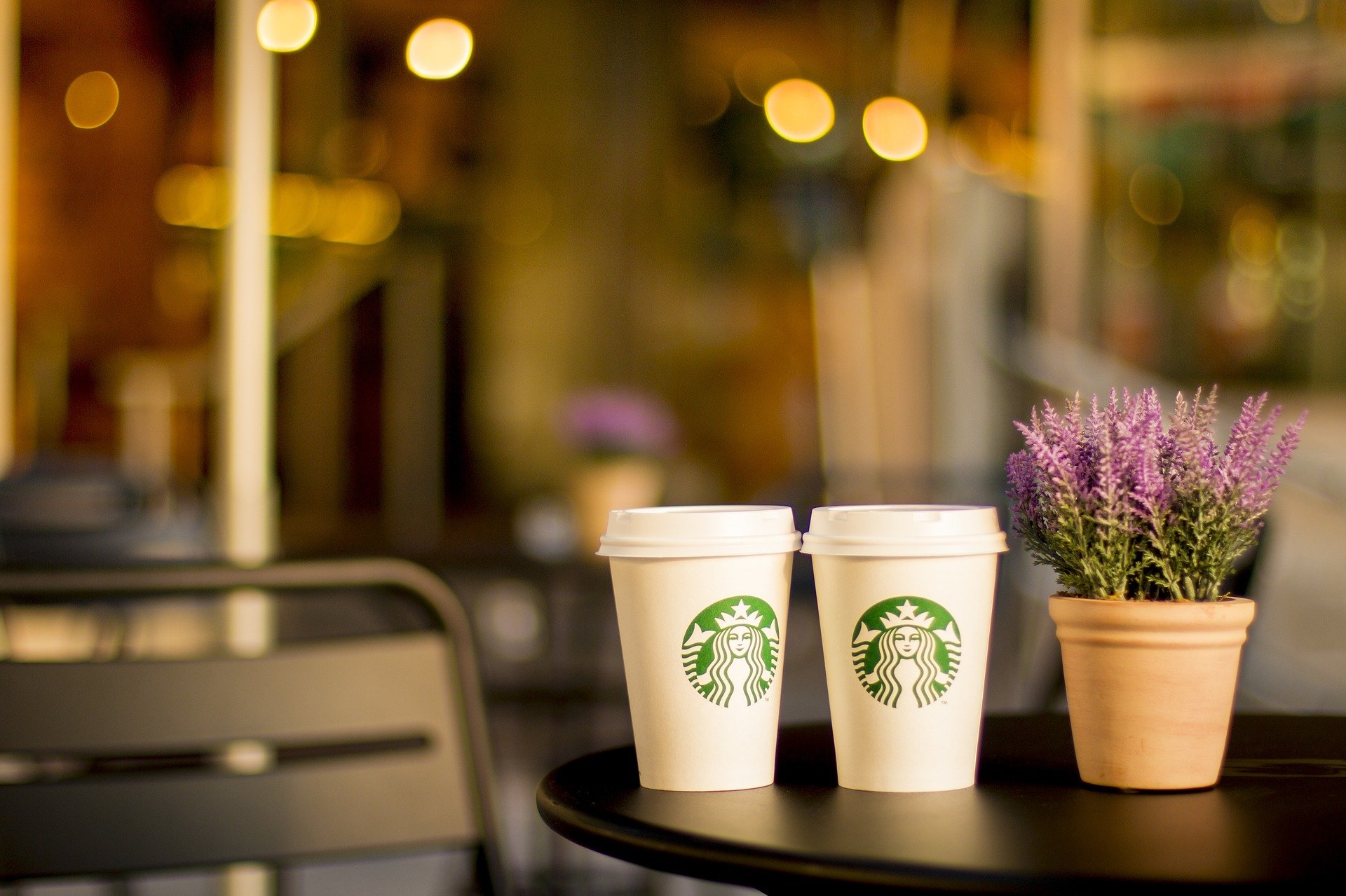 No creerás por qué multaron a una cafetería de Starbucks en Dublín